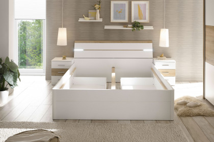 Kiara von POL Power - Schlafzimmer: Schweber, Bett mit Beleuchtung & Nakos