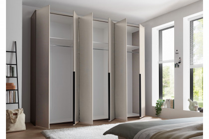 Kevo von POL Power - breiter Kleiderschrank mit geringer Tiefe kaschmir-beige