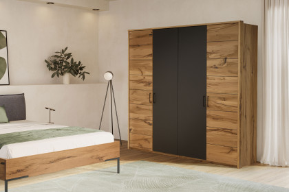 Como von Schösswender - Drehtürenschrank Kupfereiche bronze - schwarz