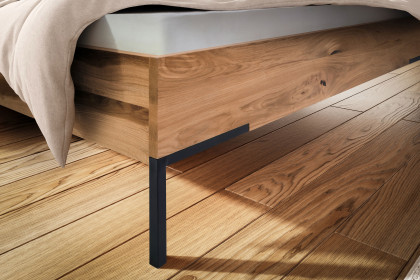 Como von Schösswender - Schlafraummöbel Kupfereiche bronze - schwarz