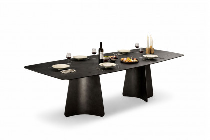 Maona von Bretz - Esstisch etwa 220 cm breit