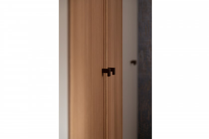 Arola von Schöner Wohnen - Schlafzimmer mit viel Zubehör & Beleuchtung