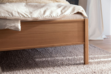 Arola von Schöner Wohnen - Schlafzimmer mit viel Zubehör & Beleuchtung