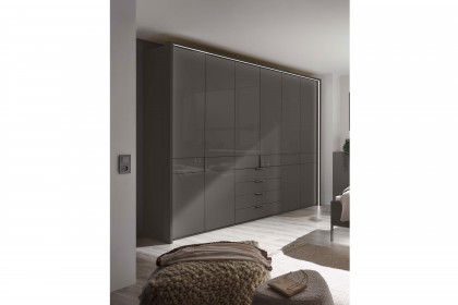 Parma von Wiemann - Funktionsschrank mit Glasfront havanna