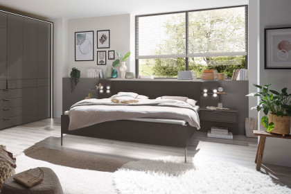 Parma von Wiemann - Bett mit Kufenfuß 160x200 cm havanna