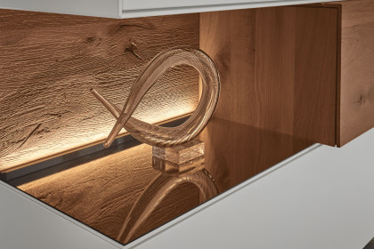 Torido von Hartmann - Wohnwand V28 Lack weiß/ Kerneiche/ Riffeiche