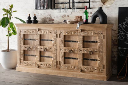 Daipur von SIT Möbel - Sideboard mit Metallapplikationen