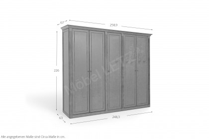 Maisonette von Wehrsdorfer - Garderobenschrank in Cognac Antik