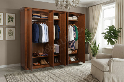 Maisonette von Wehrsdorfer - Garderobenschrank in Cognac Antik