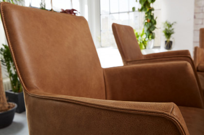 Helana von Musterring - Tresenhocker in Savannah