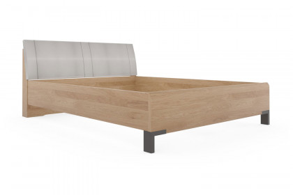 Malta von Wiemann - Bett 160x200 cm Eiche teilmassiv mit Polsterkopfteil