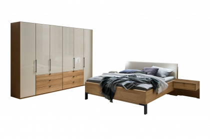 Malta von Wiemann - Schlafzimmer Eiche teilmassiv - Champagnerglas