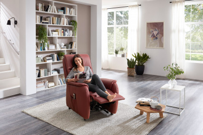 Frederik Basic von Polsteria - Fernsehsessel feuerrot