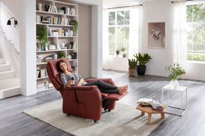 Frederik Basic von Polsteria - Fernsehsessel feuerrot