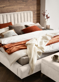 Como von DONE.® - Polsterbett elfenbein