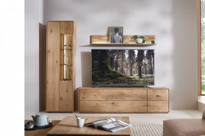 Vala von Hartmann - Wohnwand V40 aus massiver Kerneiche