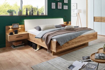 Toben von Wiemann - Schlafzimmer Bianco-Eiche teilmassiv - weiß