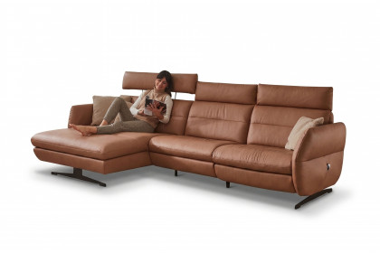 Manu-LE26 von Polsteria - Polsterecke links cognac