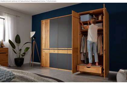 Incasa Onema von Decker - Schrank Glas anthrazit - Wildeiche mit Griffausfräsungen