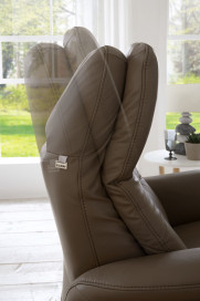 HU-AP15035 von Hukla - Ruhesessel noce