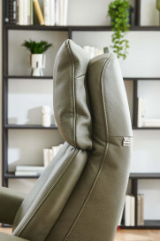 HU-EC22138 von Hukla - Relaxsessel olive