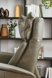 HU-EC22138 von Hukla - TV-Sessel olive