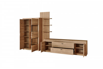 Winston von IDEAL Möbel - Wohnwand in Eiche mit Zwischenpaneel