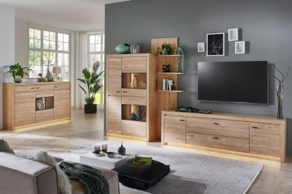Winston von IDEAL Möbel - Wohnwand in Eiche mit Paneelregal