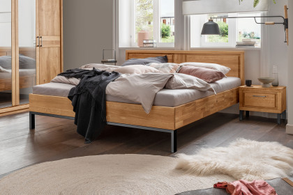 Fargo von SKALIK - Bett Eiche natur geölt Liegefläche 140 x 200 cm