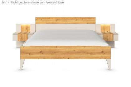 Kona-F von Rauch Black - Schlafzimmer champagner - Asteiche massiv