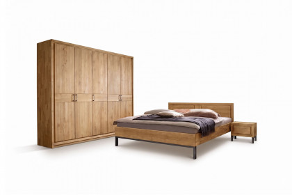 Fargo von SKALIK - Schlafzimmer-Set Eiche natur geölt: 5-türiger Schrank, Doppelbett 180x200 cm & Nachtschrank-Paar