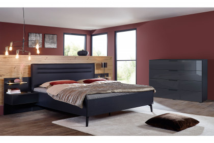 Scale-Sleep von Rauch Black - Bett mit Polsterkopfteil schwarz