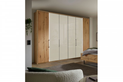 Cremona von Wiemann - Kleiderschrank Glas champagner - Kernholz-Furnier