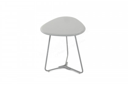 Tripod von Pode - Beistelltisch in Pale aqua mit Metallgestell