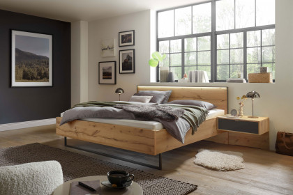 Cremona von Wiemann - Doppelbett Eiche mit Kernholz-Furnier