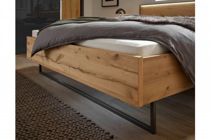Cremona von Wiemann - Schlafzimmer Glas champagner - Kernholz furniert
