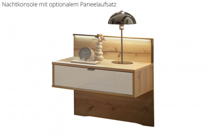 Cremona von Wiemann - Schlafzimmer Glas champagner - Kernholz furniert