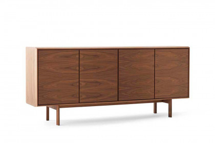 #544 Sideboard von Skovby - Esszimmerkommode aus Nussbaumfurnier, natur geölt