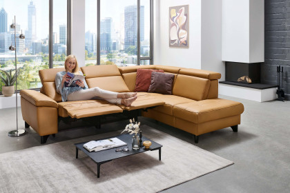 PN-EM23166 von Polinova - Ledersofa Variante rechts kurkuma