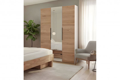 Jasper & Tom von Elfo Möbel - Komfort-Schlafzimmer creme - Eiche massiv