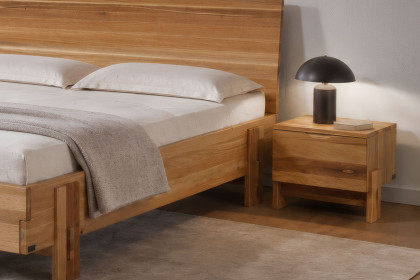 Eron von Sprenger Möbel - Doppelbett 180x200 cm aus geölter Sumpfeiche
