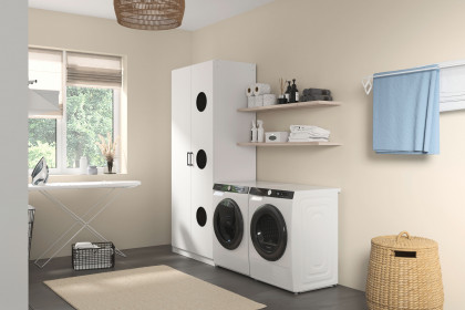 Allrounder von Rauch Blue - weißer Schrank mit Wäscheeinwurf