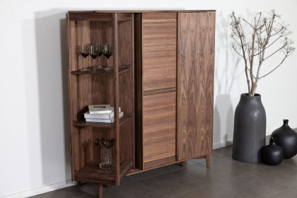 #546 Cabinet von Skovby - Highboard in Nussbaum geölt