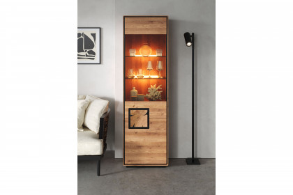 WZ-0625 von GK Möbelvertrieb - Vitrine I-R aus Wildeiche mit Hirnholz