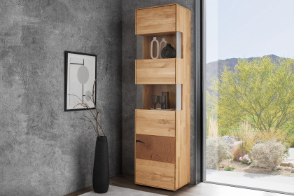 WZ-0626 von GK Möbelvertrieb - Vitrine I aus Wildeiche mit Hirnholz