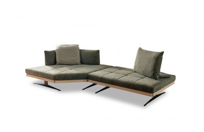 Maine Roots von Sofaschmiede - Polstersofa olive