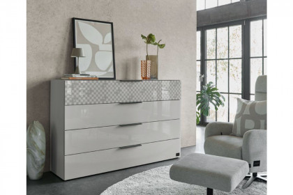 Studio Dresser 001 von JOOP! - Sideboard mit Piazza-Cornflower-Akzent