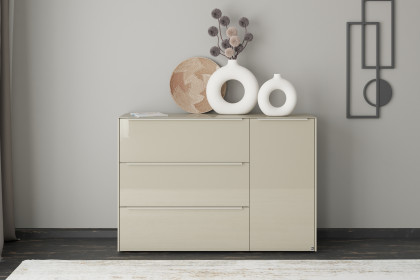 Reno-living von set one by Musterring - Sideboard KO-121 kaschmir/ Griff kaschmir