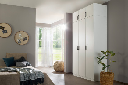 Allrounder von Rauch Blue - Schrank mit Einlegeböden und Kleiderstangen