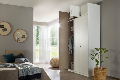 Allrounder von Rauch Blue - Schrank mit Einlegeböden und Kleiderstangen